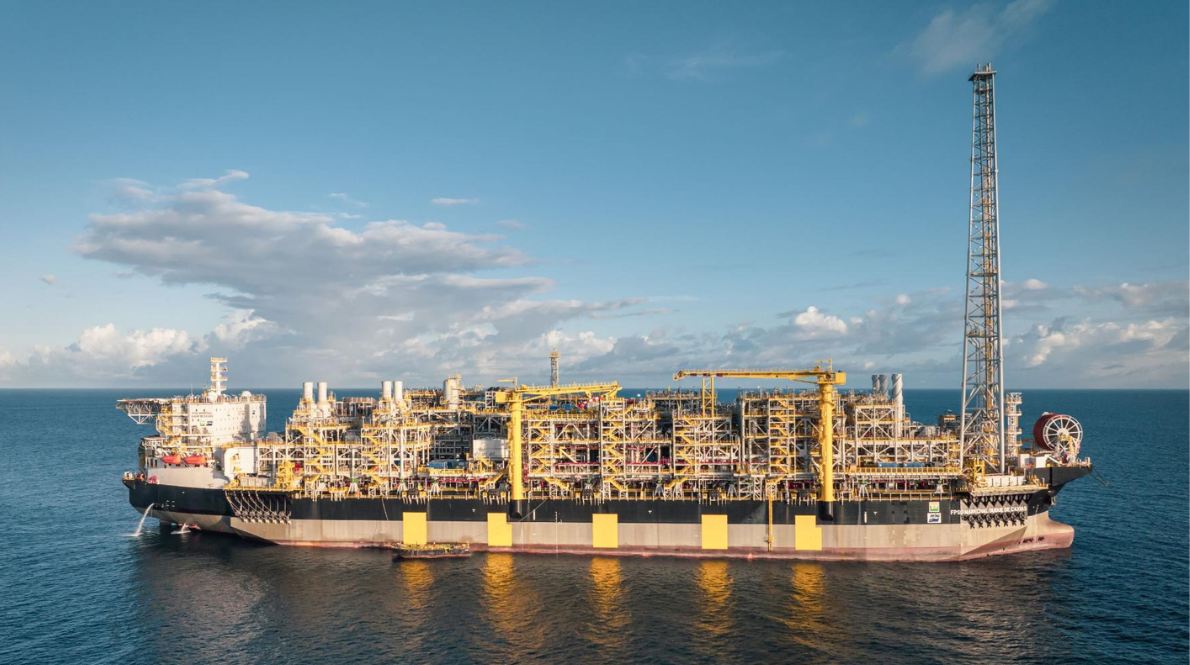 Tradução Técnica para Petróleo e Gás: O Guia de Precisão e Compliance